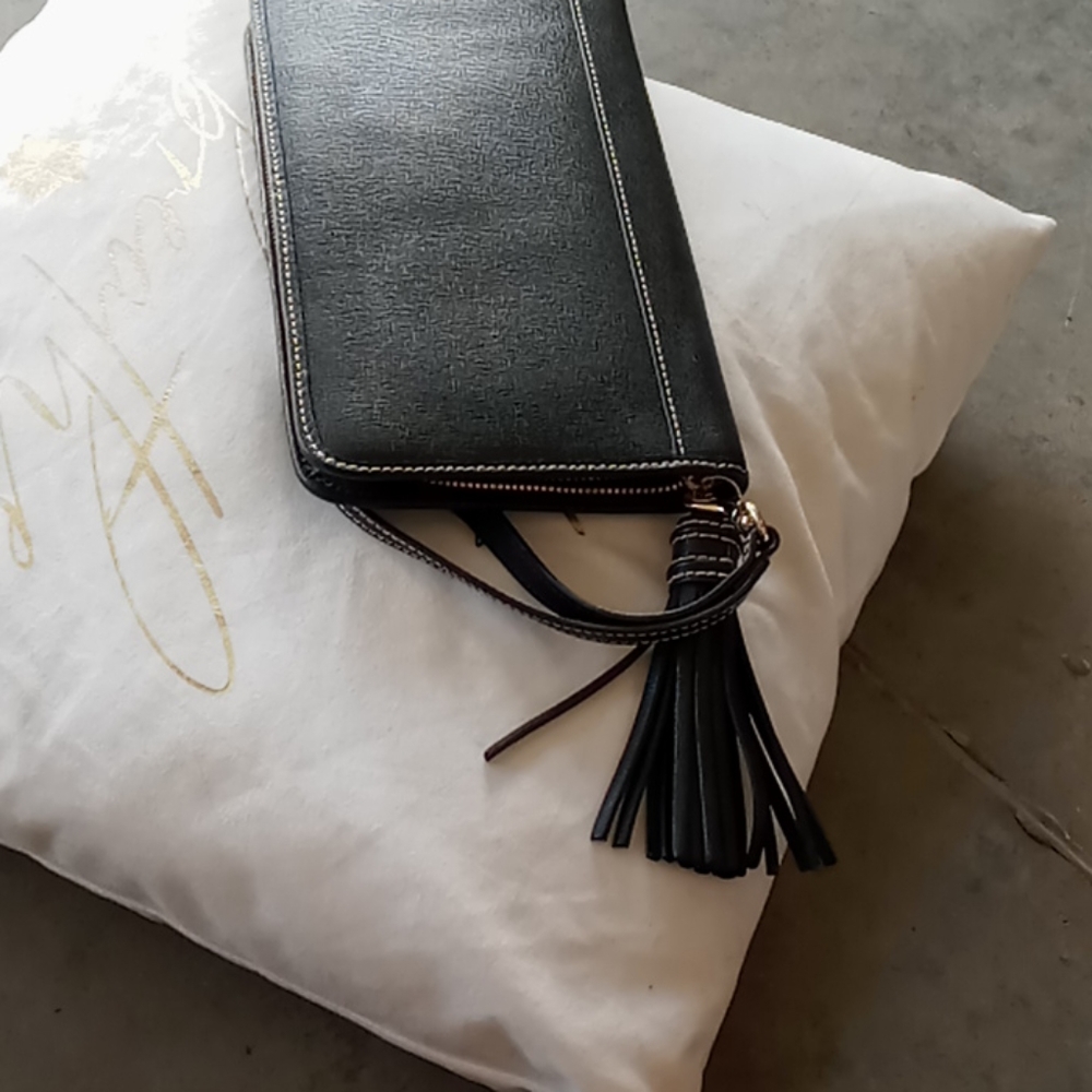 Wristlet - Picture 5 of 8